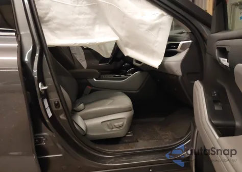 2022 Toyota Highlander Xle from USA, damaged, VIN 5TDGZRBH0NS247423